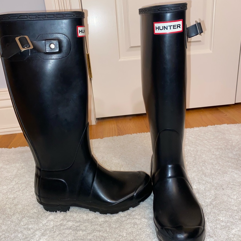 HUNTER RAIN BOOTS